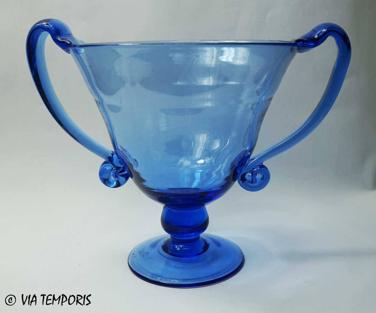 GALLO-ROMAN GLASSWARE - KANTHAROS (blue)