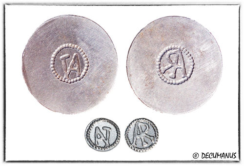 COINS MONETAIRES D'UN DENIER DE PATRICE ANTENOR - ARLES (VIIIe s.)