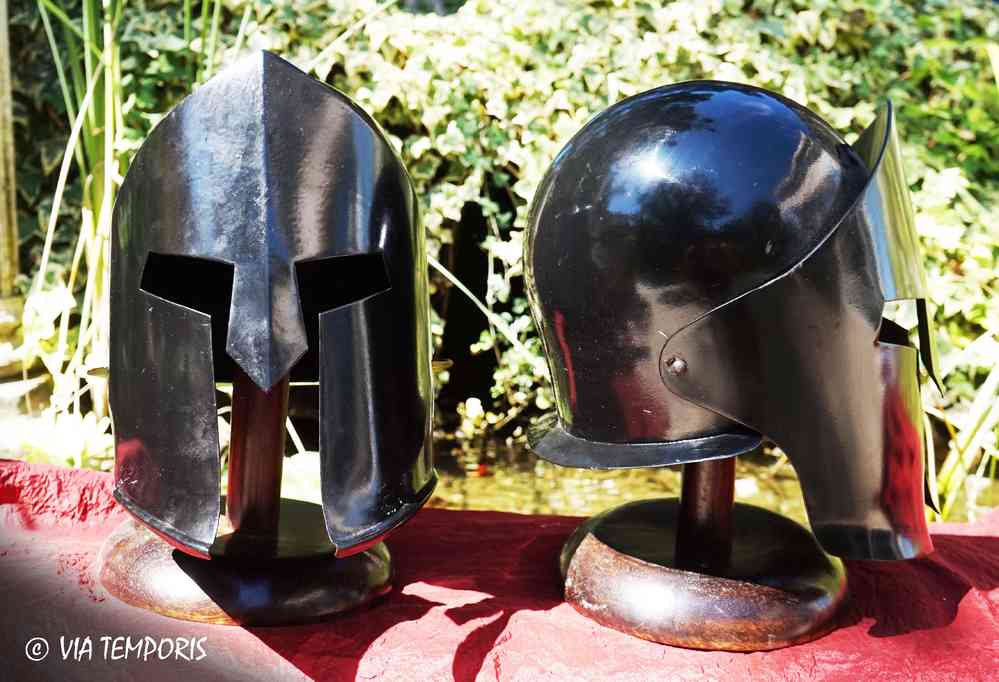 Greek Ancient Battle Helmet Leonidas Movie 300 Miniature Magnet Gold G3 