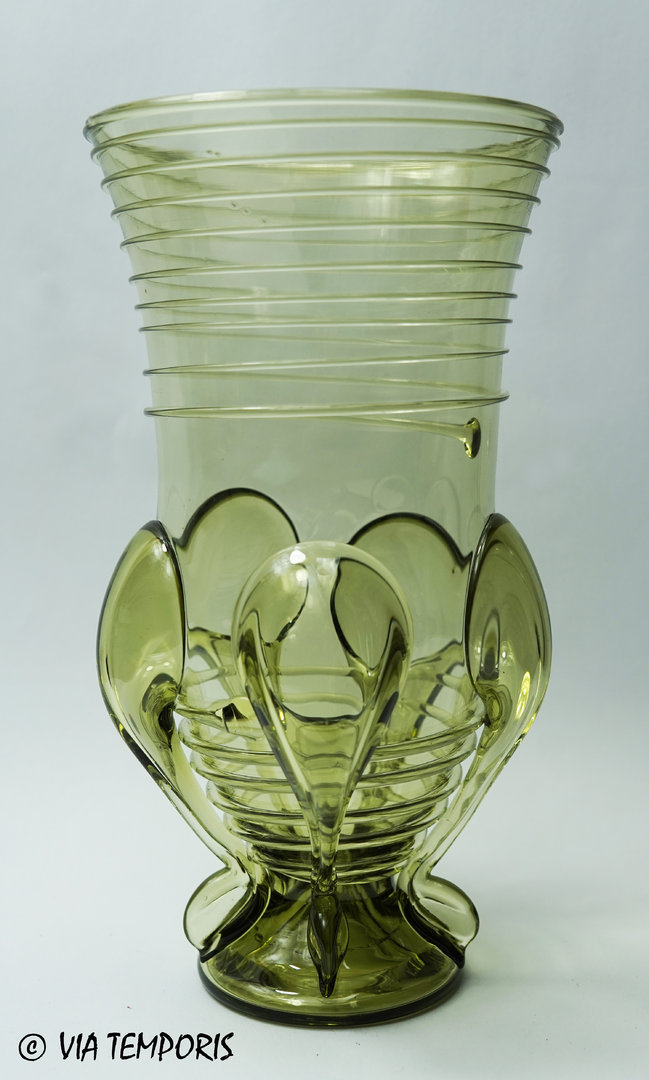 MEROVINGIAN GLASSWARE - GLASS WITH TRUNKS