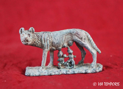 STATUETTE OF THE CAPITOLE WOLF WITH REMUS AND ROMULUS