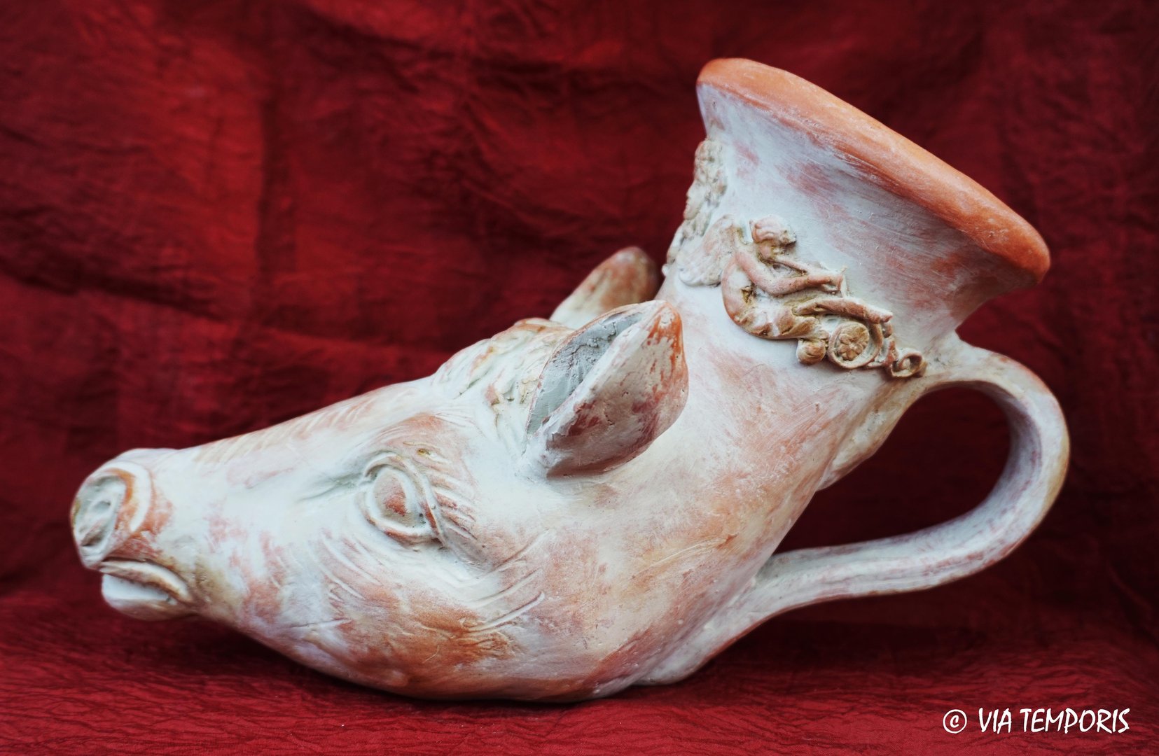 ANTIQUE POTTERY - RHYTON WITH DOE HEAD