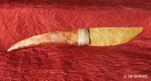 PREHISTORY - FLINT KNIFE WITH WOODEN HANDLE 18