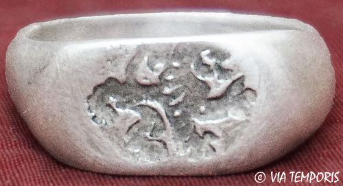 ANCIENT JEWERLY - MEDIEVAL SILVER RING WITH A LION