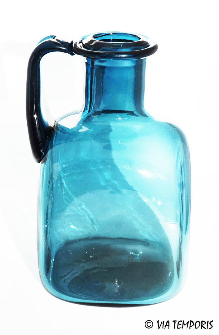GALLO-ROMAN GLASSWARE - BIG WIDE SQUARED BOTTLE WITH ONE HANDLE (BLUE)
