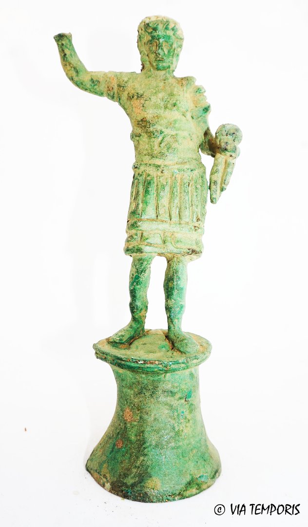 GALLO-ROMAN BRONZE - STATUETTE OF AUGUSTUS WITH GREEN PATINA