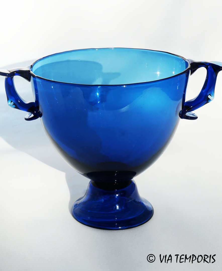 GALLO-ROMAN GLASSWARE - LARGE SKYPHOS COLOR BLUE