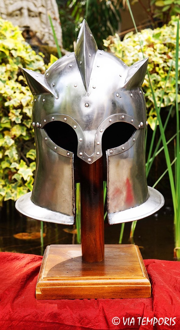 ROYAL GUARD HELMET FROM GAME OF THRONES