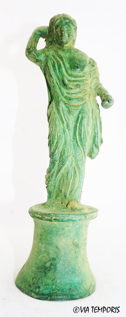 GALLO-ROMAN BRONZE - STATUETTE OF THE GODDESS VENUS WITH GREEN PATINA MOD 4
